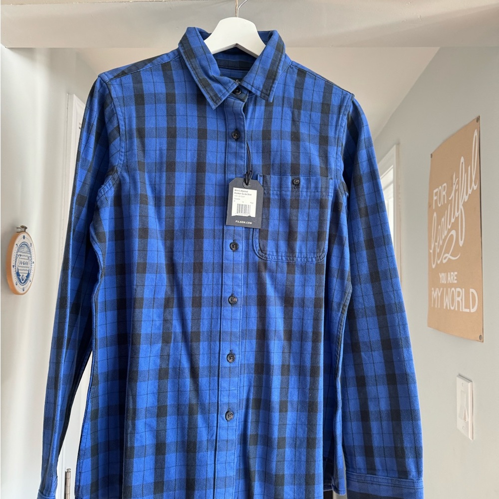 Filson Women’s Washed Alaskan Guide Shirt (M)